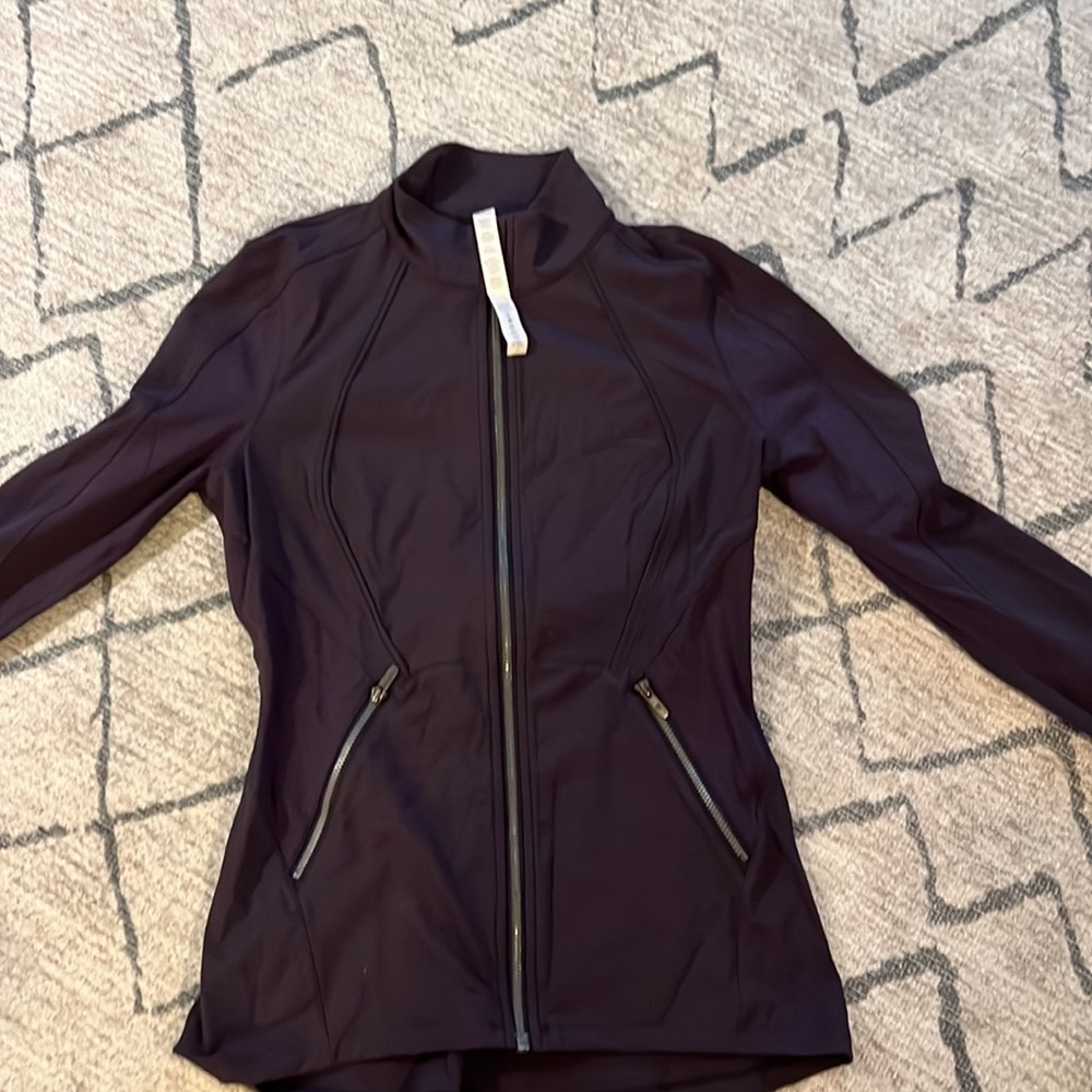 Lululemon Dark Purple define jacket-size 6